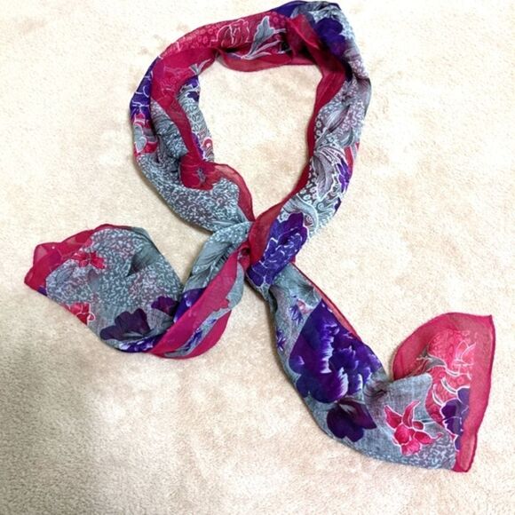 Vintage Women's Grey/Fuschia/Purple Oblong Floral Chiffon Scarf - Picture 2 of 5